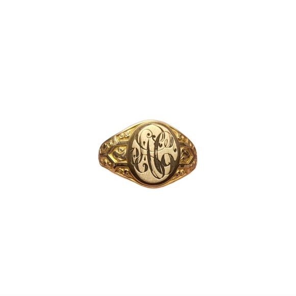 Unbranded Jewelry - Authrntic Vintage 14k 1/10 Gold Shell Signet Ring